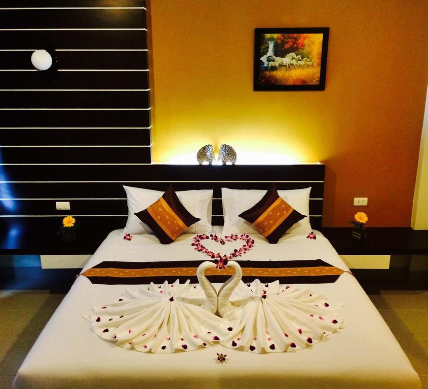 Chalong Boutique Inn Esterno foto